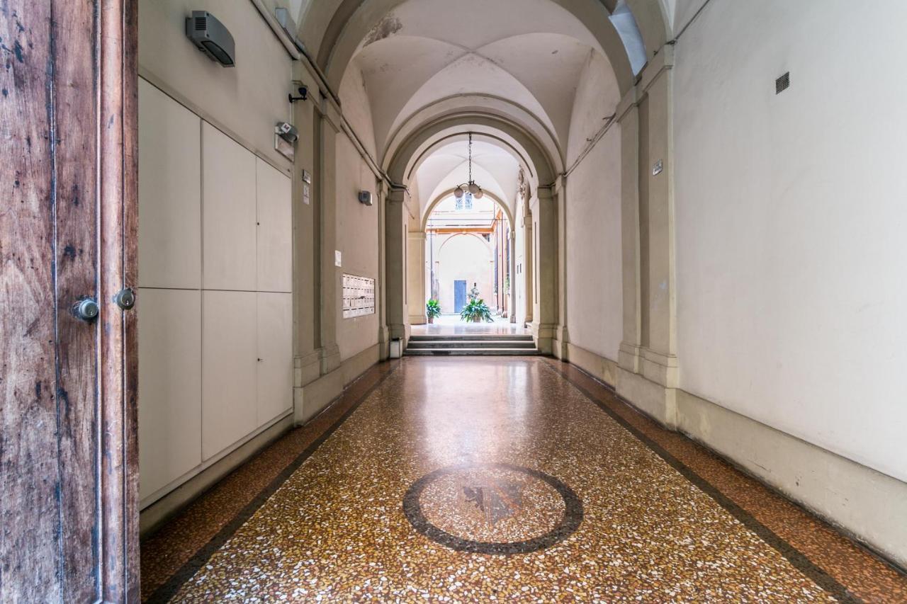 Familybo Apartments Santo Stefano Bologna Bagian luar foto