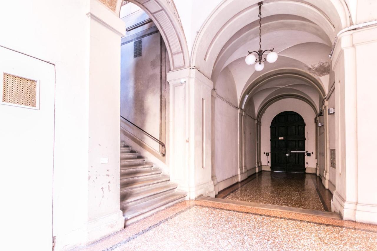 Familybo Apartments Santo Stefano Bologna Bagian luar foto