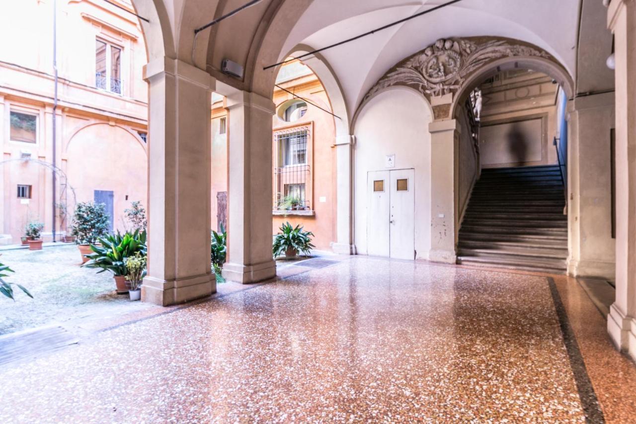Familybo Apartments Santo Stefano Bologna Bagian luar foto