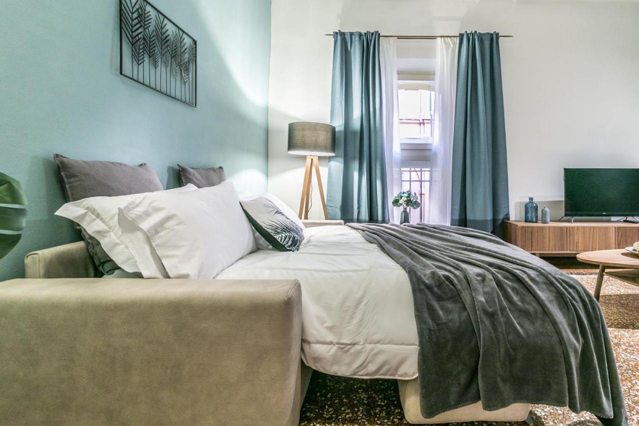 Familybo Apartments Santo Stefano Bologna Bagian luar foto